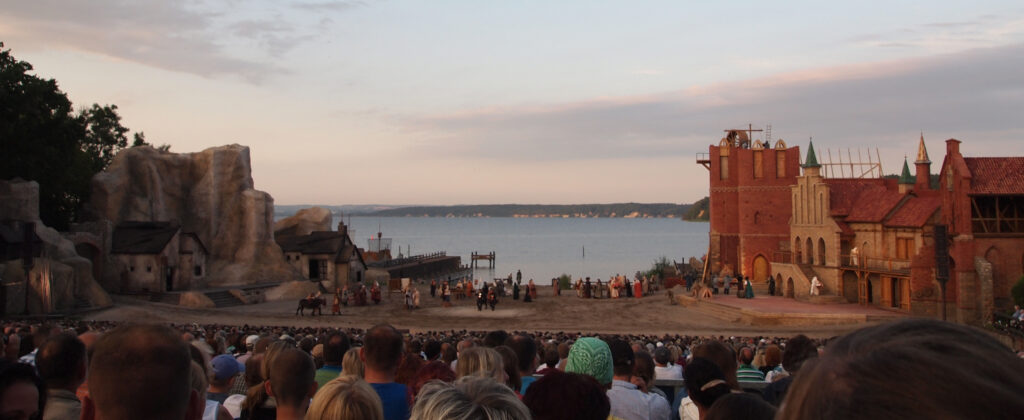 Störtebeker Festspiele Ralswiek Segeltörn Stralsund